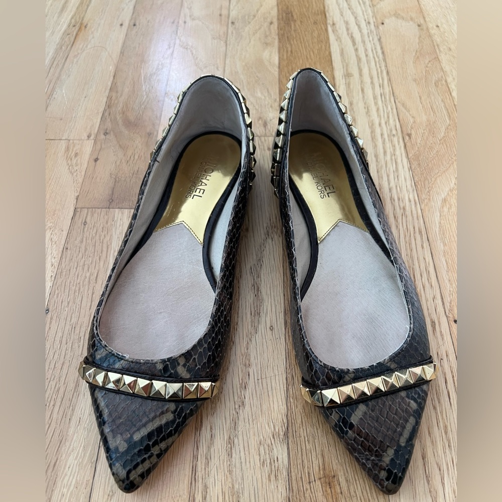Michael Kors snakeskin ballet flats Size 6.5